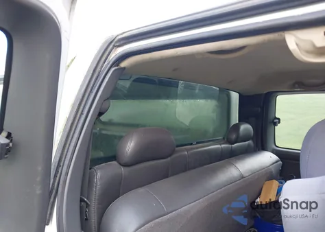 2005 Chevrolet Silverado 1500 from USA, damaged, VIN 1GCEC19VX5Z223117